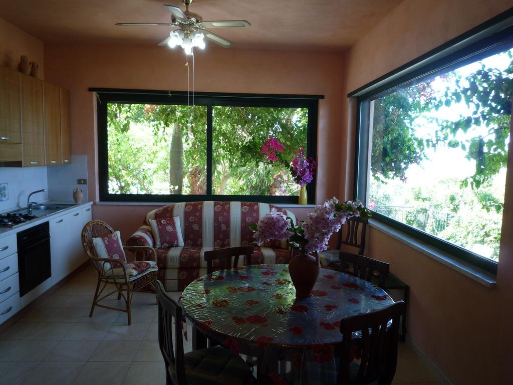 Villa Panthea Капо-Ватикано Номер фото